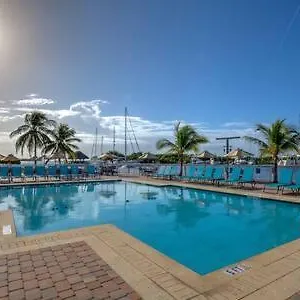 https://grand-marina-suite.hotels-in-key-west.com